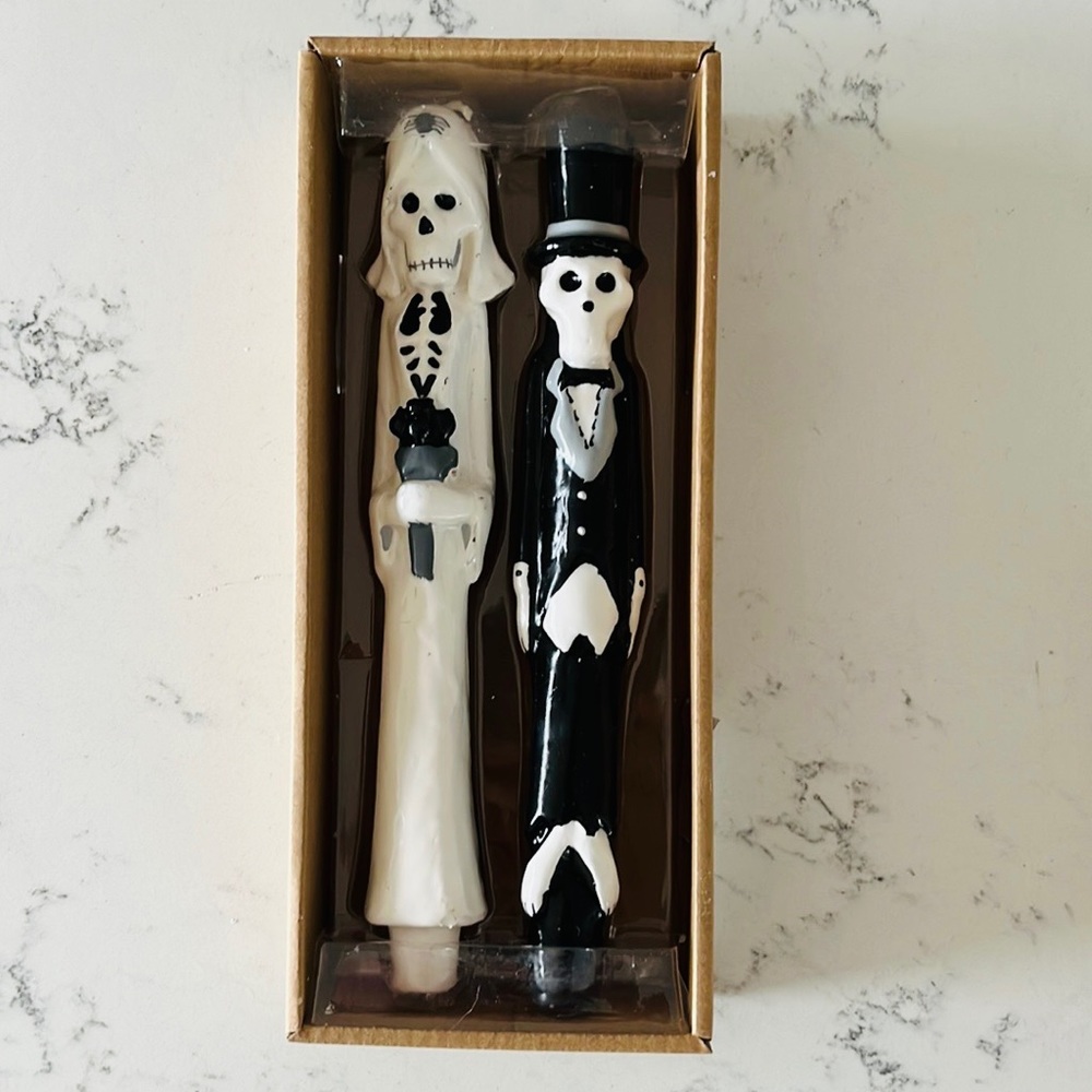 ModCloth Newlydeads Candles - Picture 5 of 14